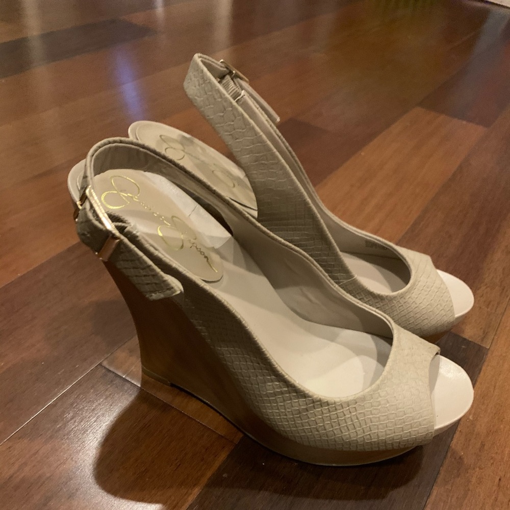 Jessica Simpson Wedge